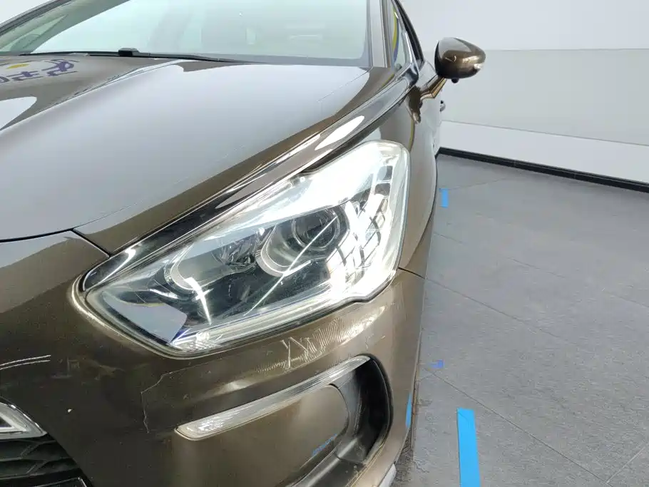 DS DS 5 — миниатюра 5