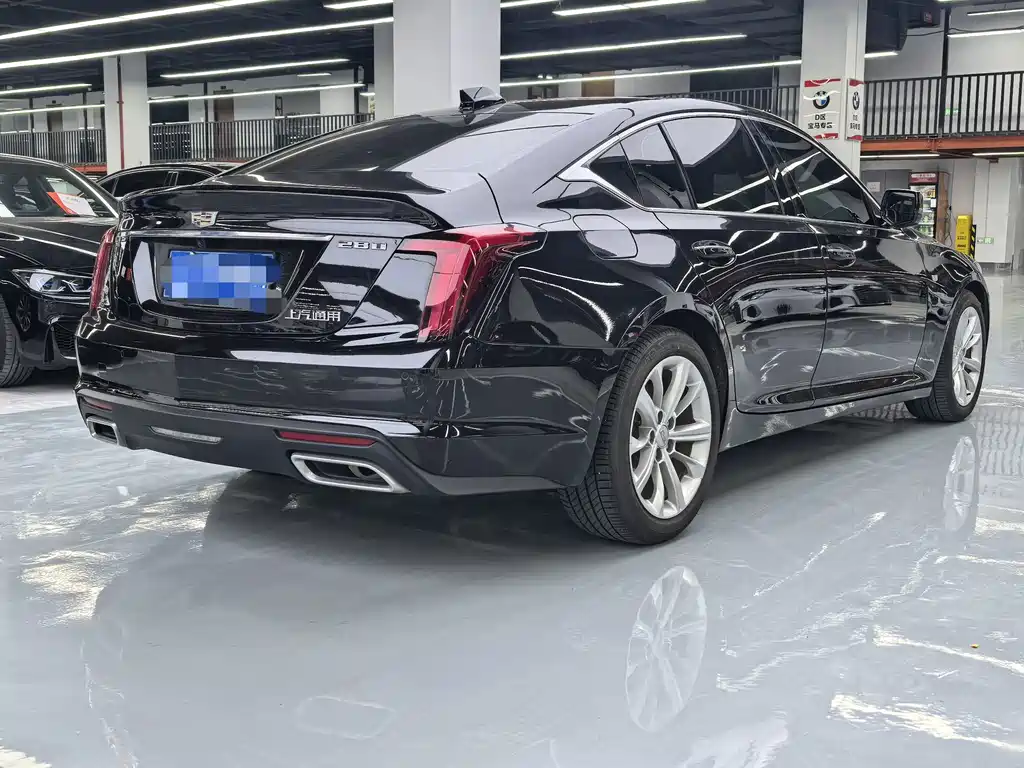 Cadillac CT5 — миниатюра 7