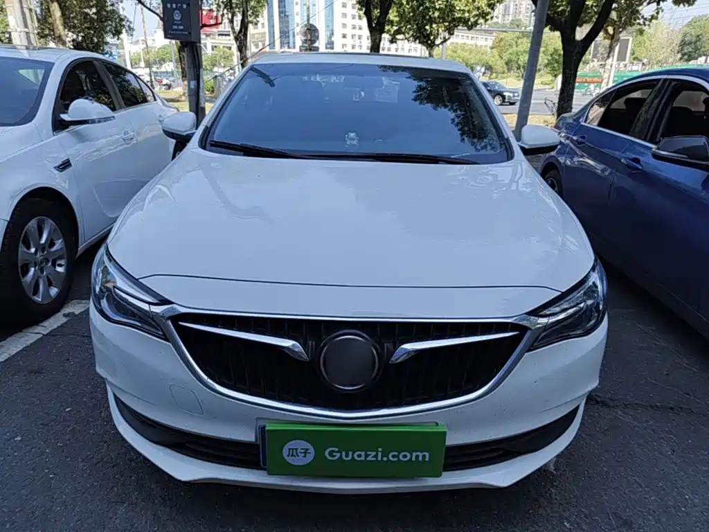 Buick Excelle — миниатюра 3