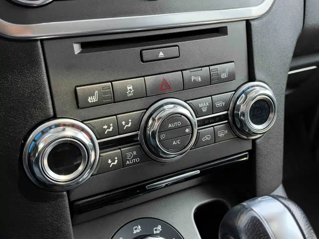 Land Rover Discovery — миниатюра 14