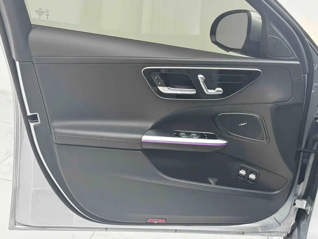 Mercedes-Benz C-Class New Energy — миниатюра 4