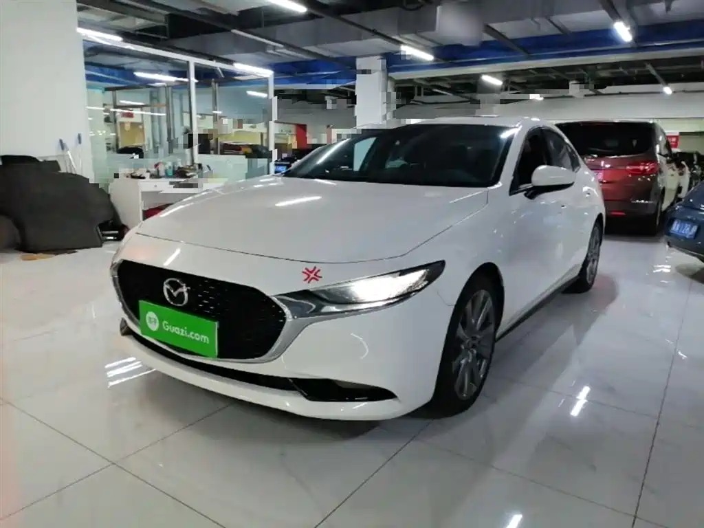 Купить Mazda 3 Axela