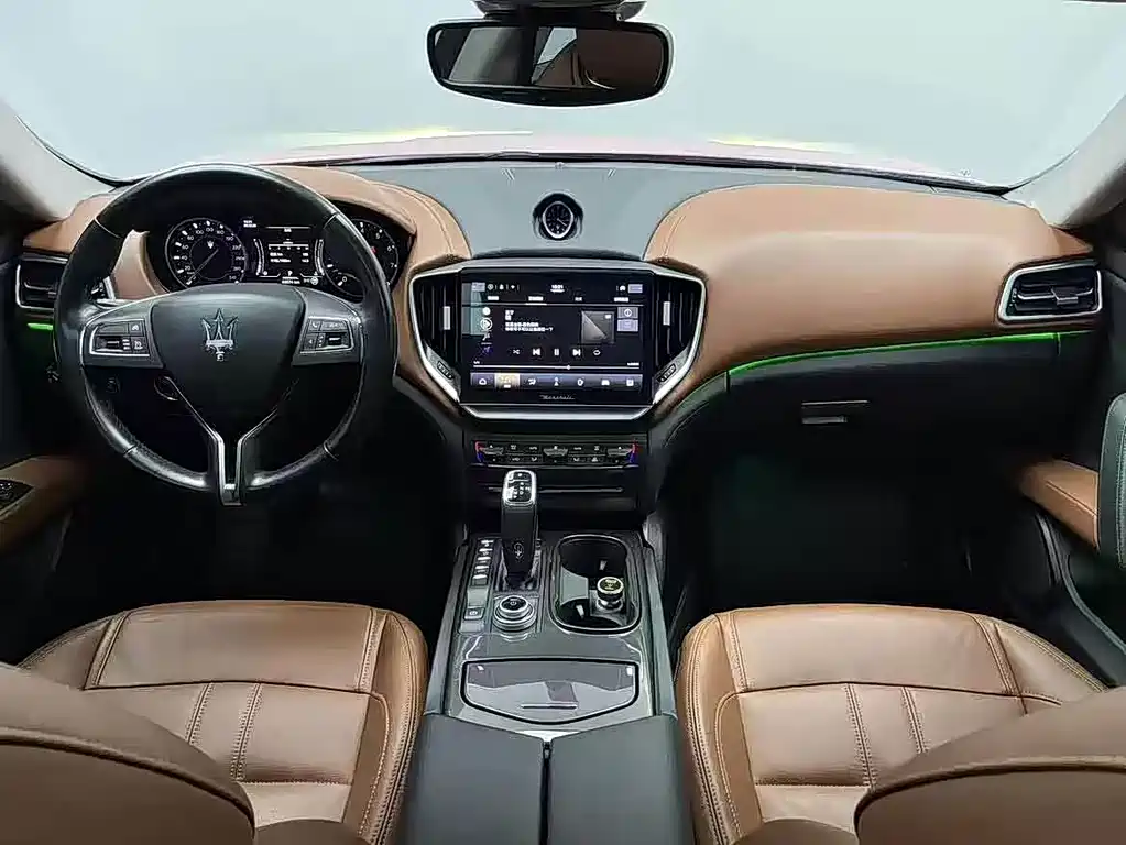Maserati Ghibli 2022 2.0T GT