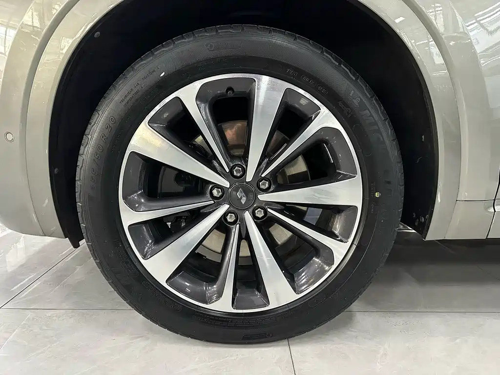 Li Auto Li ONE — миниатюра 21