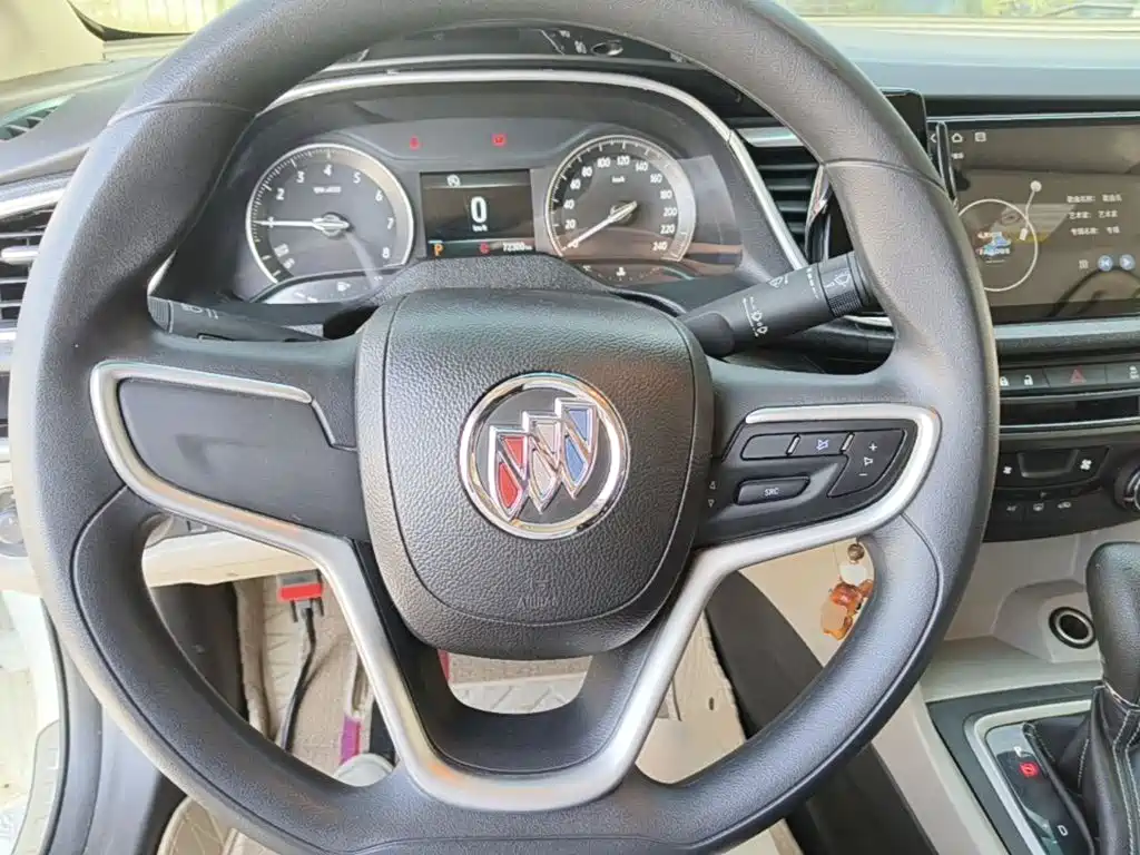 Buick Excelle — миниатюра 11