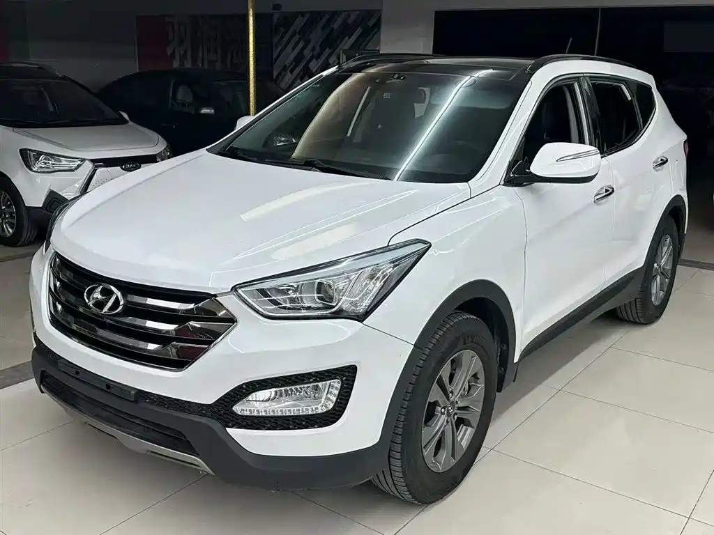 Hyundai Santa Fe 2014