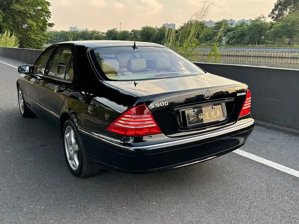 Mercedes-Benz S-Class — миниатюра 3