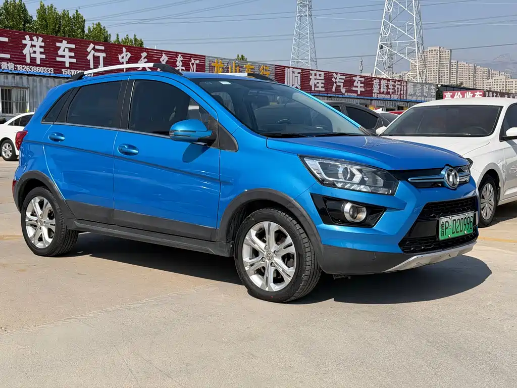 BAIC New Energy EX — миниатюра 2