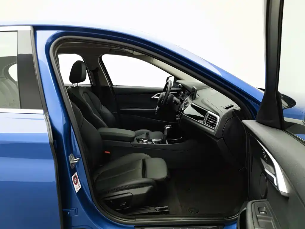 BMW 1 Series — миниатюра 23