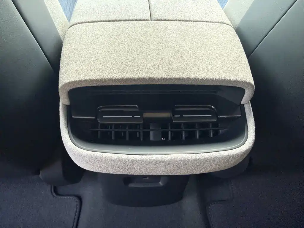 Ауди Ауди. Audi E5 Sportback — миниатюра 9