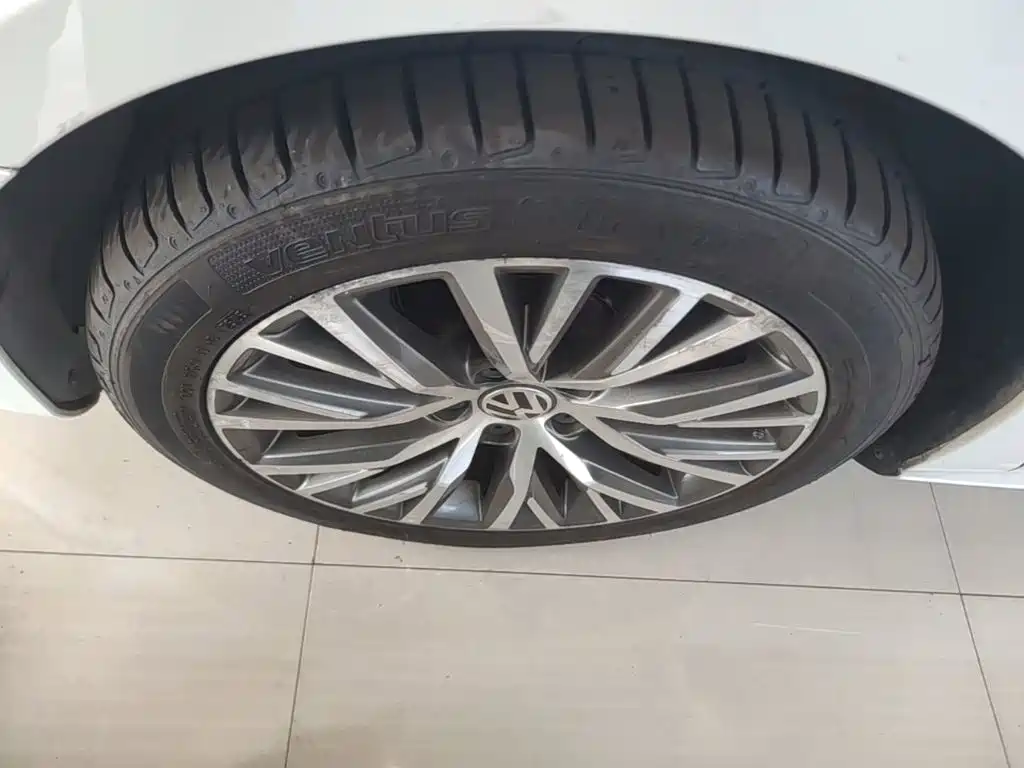 Volkswagen CC — миниатюра 23