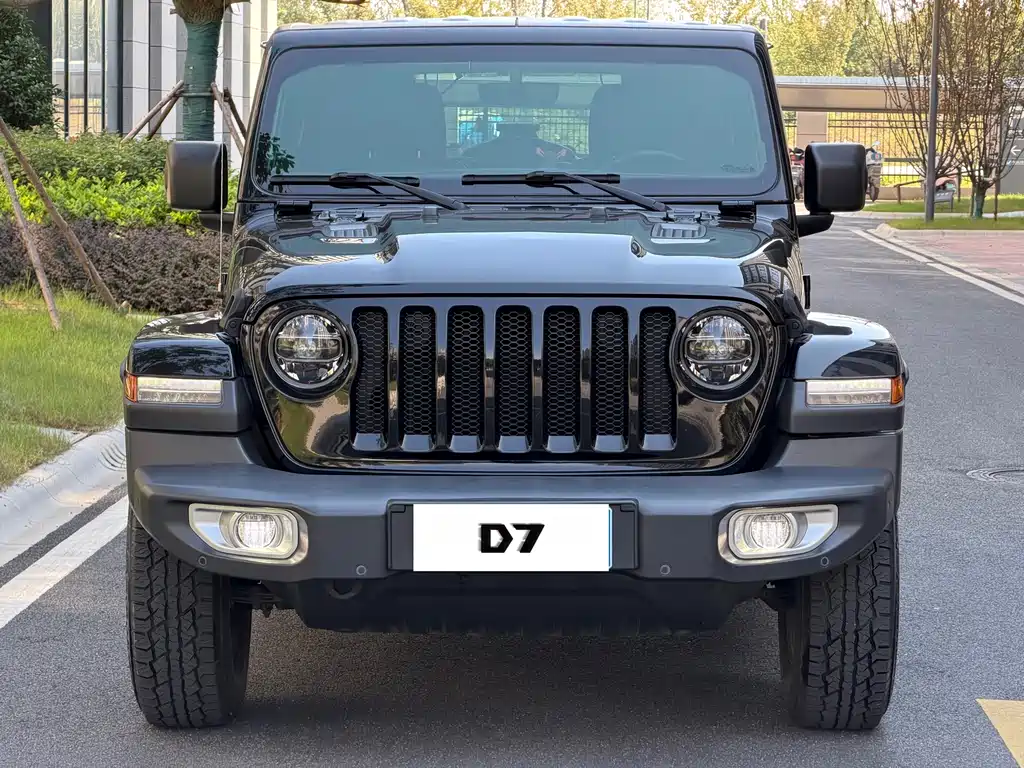 Jeep Wrangler — миниатюра 2