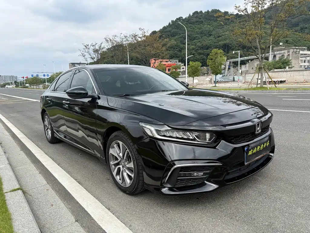 Honda Inspire — миниатюра 3