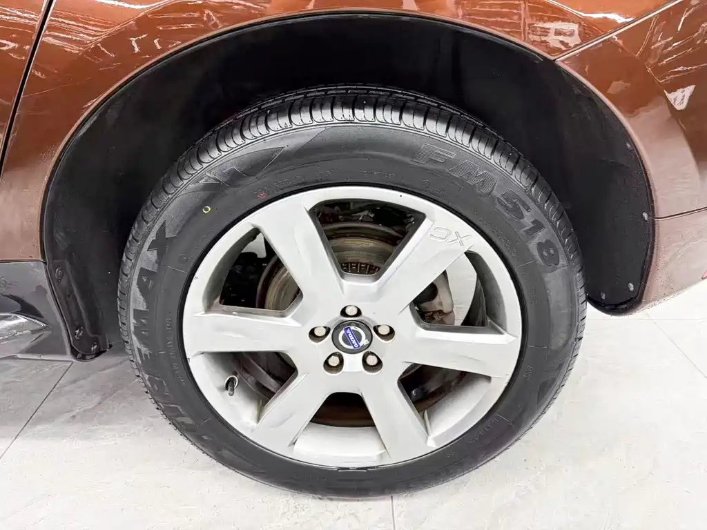 Volvo XC60 (Import) — миниатюра 21