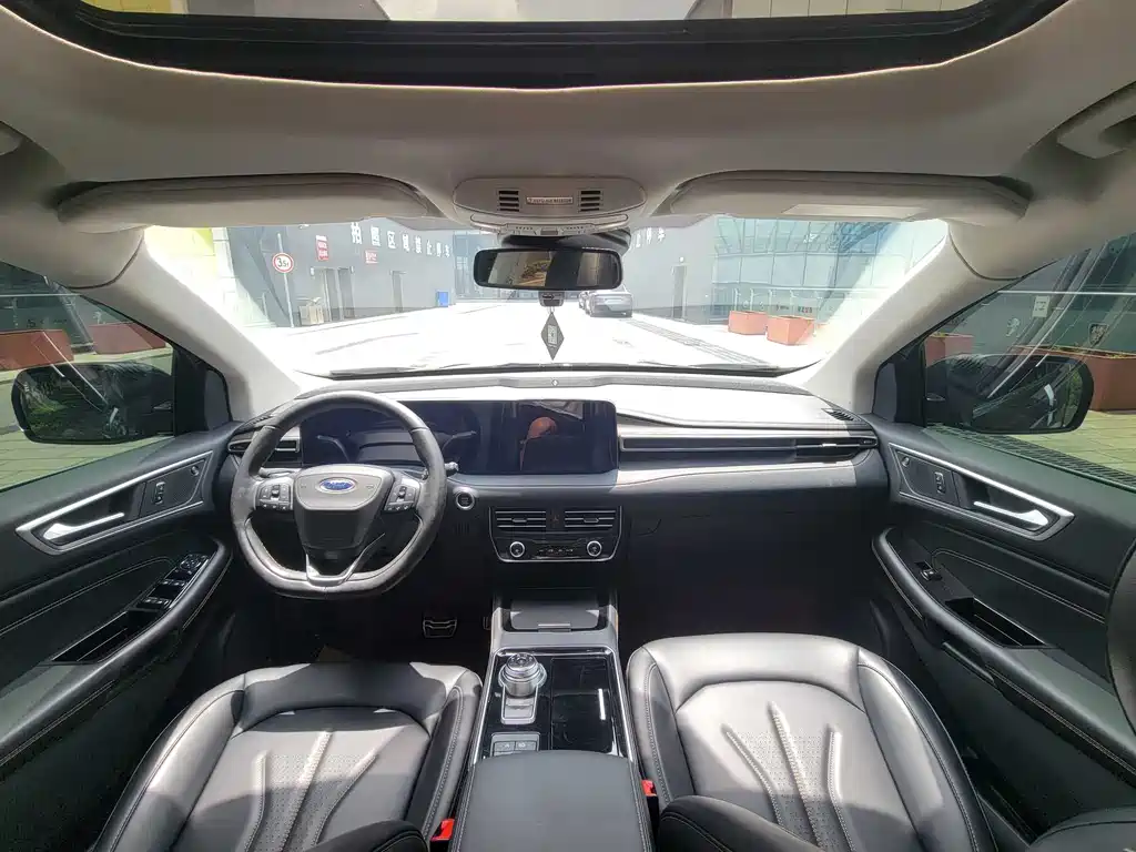 Ford Edge 2021 PLUS EcoBoost 245 7 мест