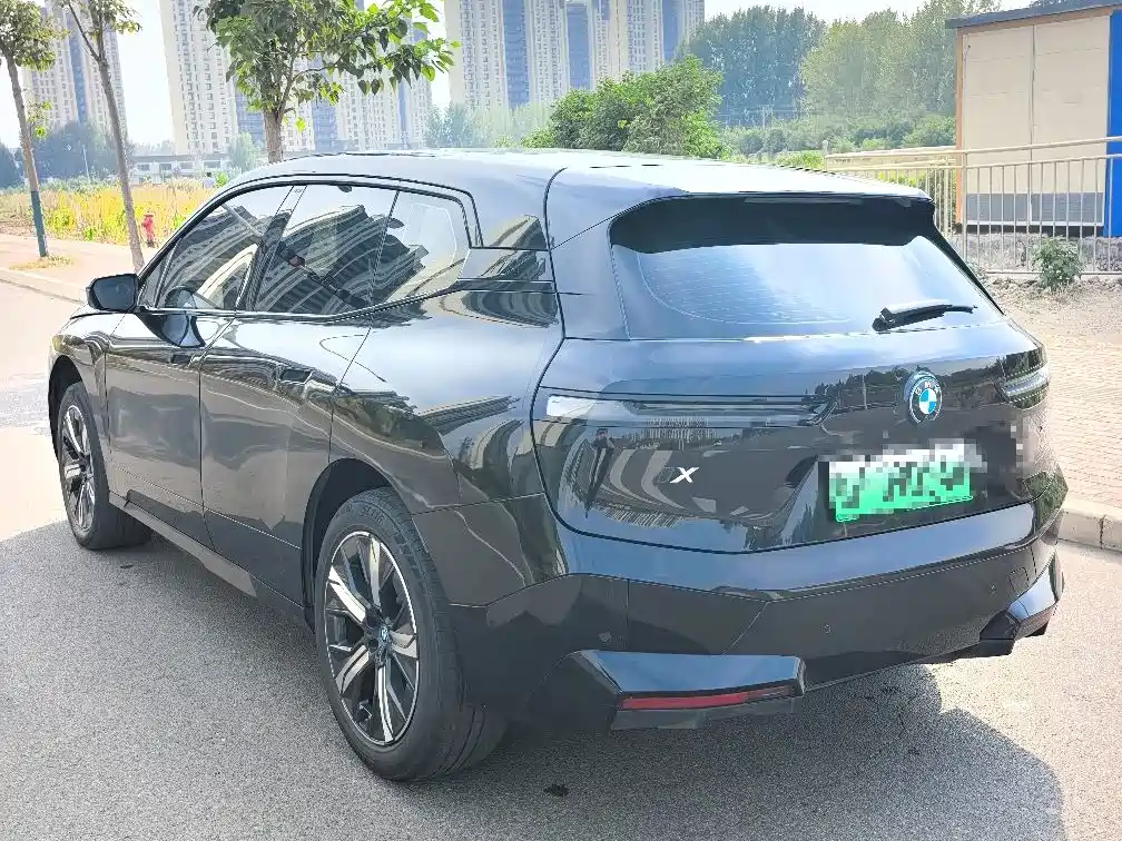 BMW iX — миниатюра 4