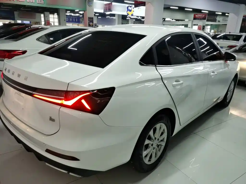 Roewe i5 2023 1.5L CVT Luxury