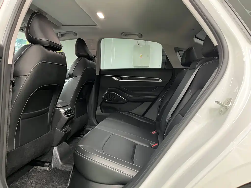 Geely Emgrand — миниатюра 19