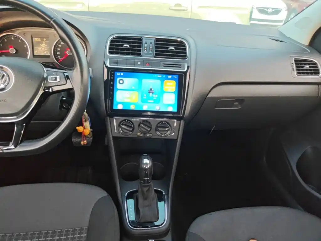 Volkswagen Polo — миниатюра 13