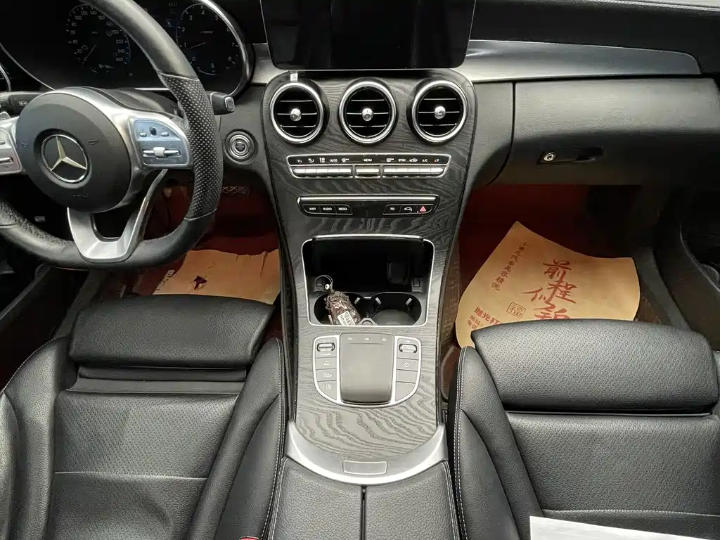 Mercedes-Benz C-Class — миниатюра 16
