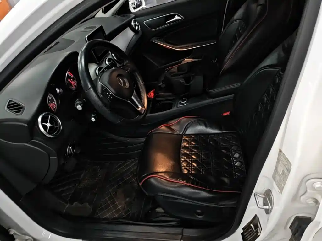Mercedes-Benz GLA — миниатюра 15