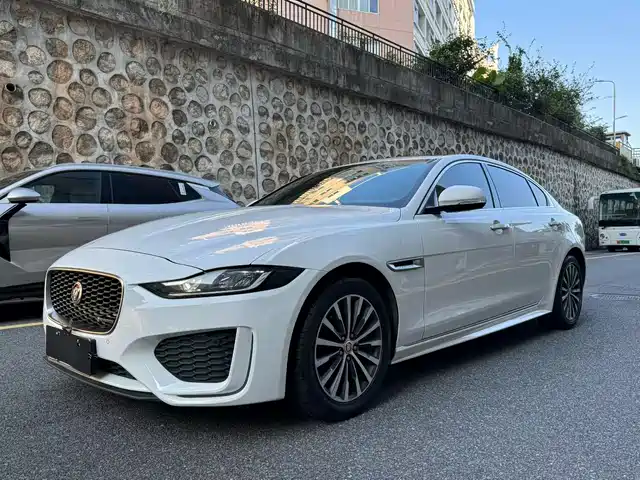 JAGUAR XEL