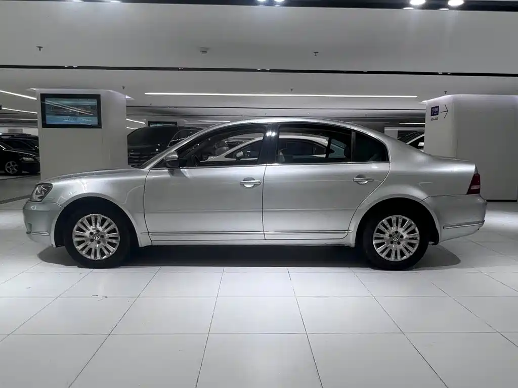 Volkswagen Passat Lingyu — миниатюра 4