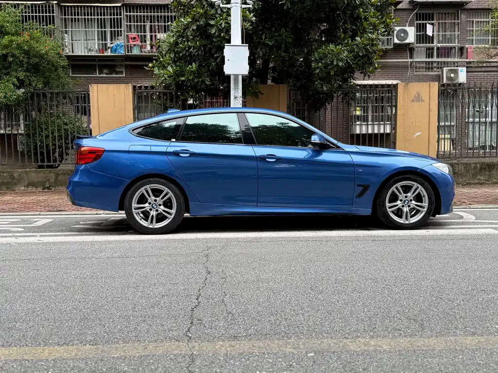 BMW 3 Series GT 3 GT 2016 328i