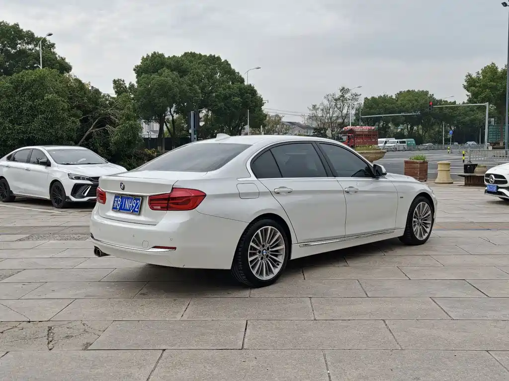 BMW 3 Series — миниатюра 5