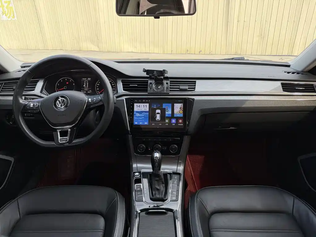 Volkswagen Passat — миниатюра 8