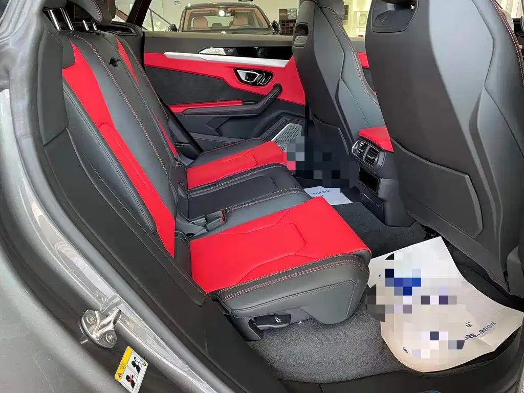 Lamborghini Urus — миниатюра 4