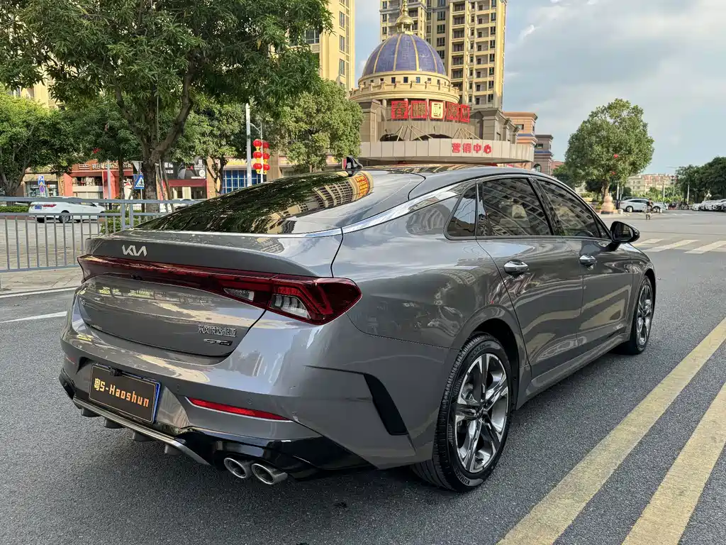 Kia K5 — миниатюра 6