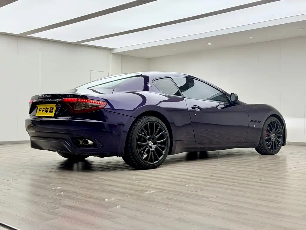 Maserati GranTurismo 2009 4.7L Sport Automatic
