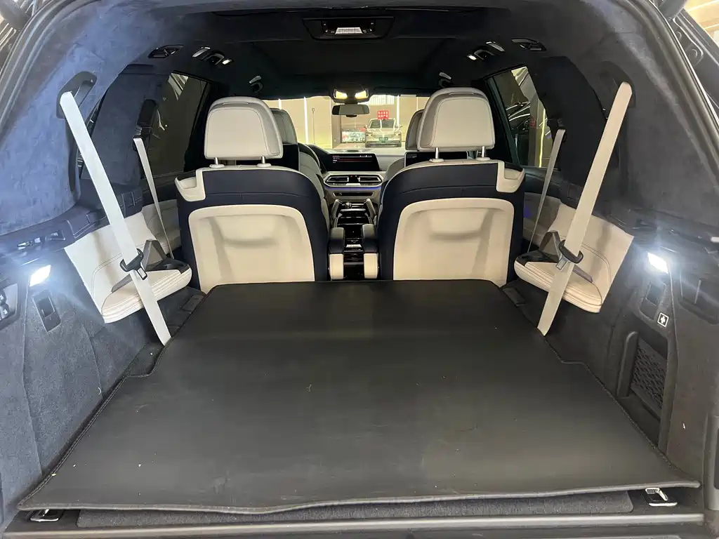 BMW X7 — миниатюра 20