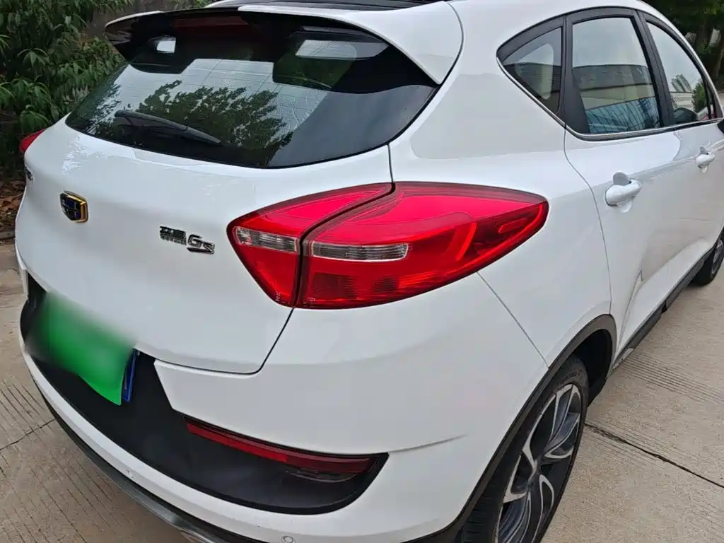 Geely Emgrand GS — миниатюра 8