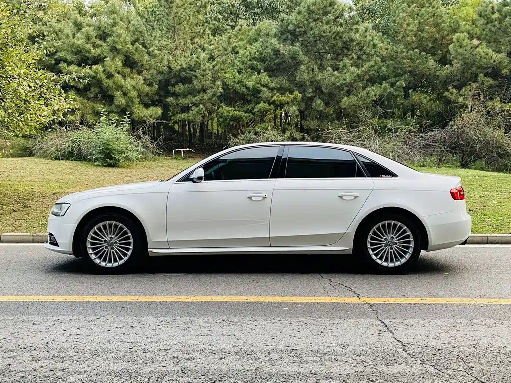 Audi A4L — миниатюра 13