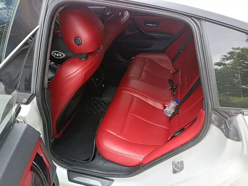 BMW 4 Series — миниатюра 17