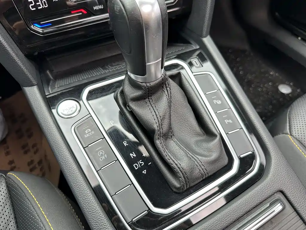 Volkswagen CC — миниатюра 13