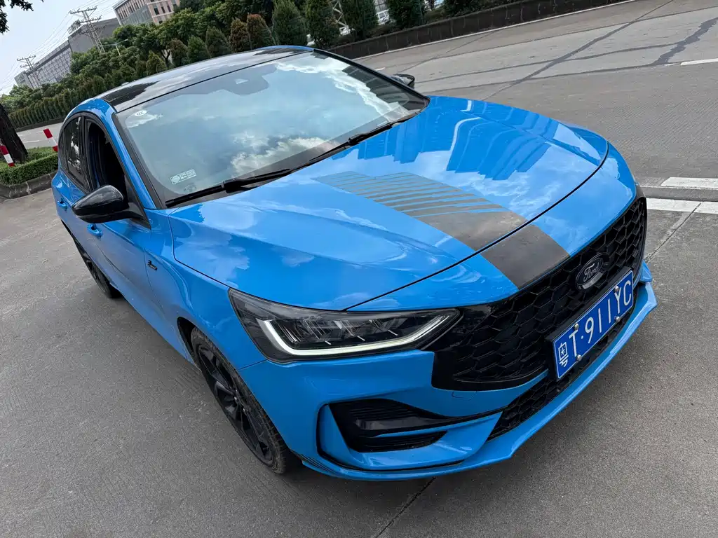 Ford Focus — миниатюра 3