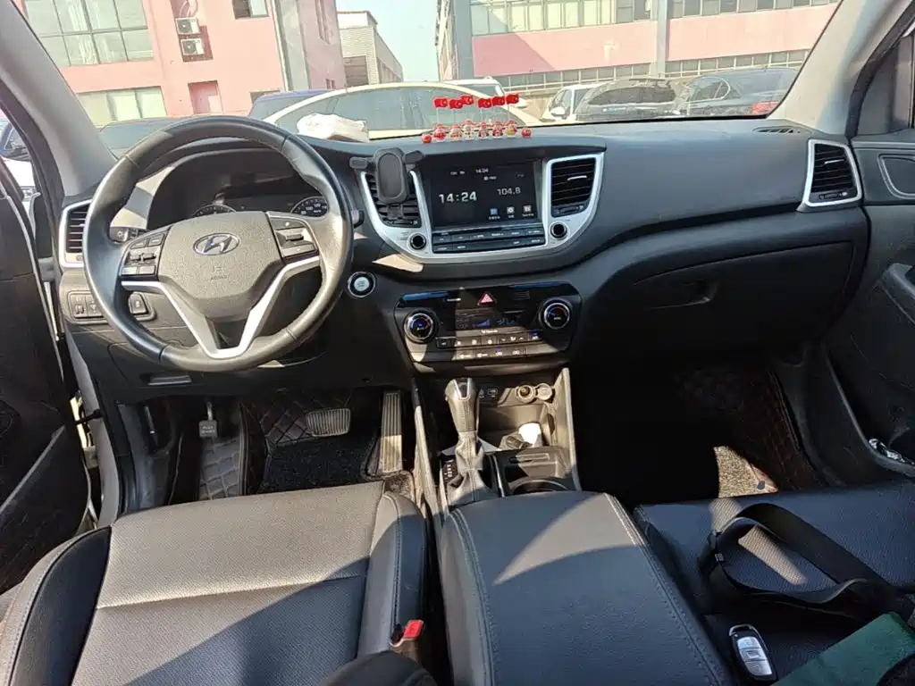Hyundai Tucson — миниатюра 14