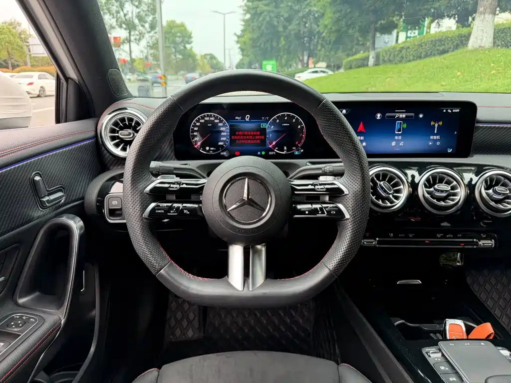 Mercedes-Benz A-Class — миниатюра 14