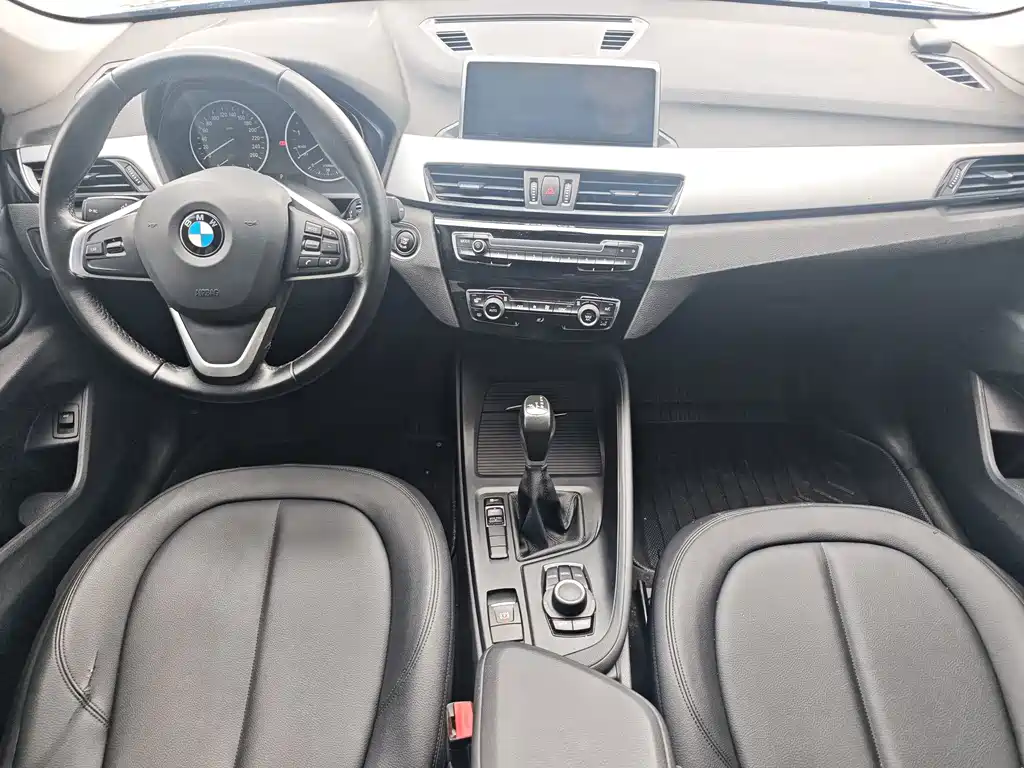 BMW X1 — миниатюра 14