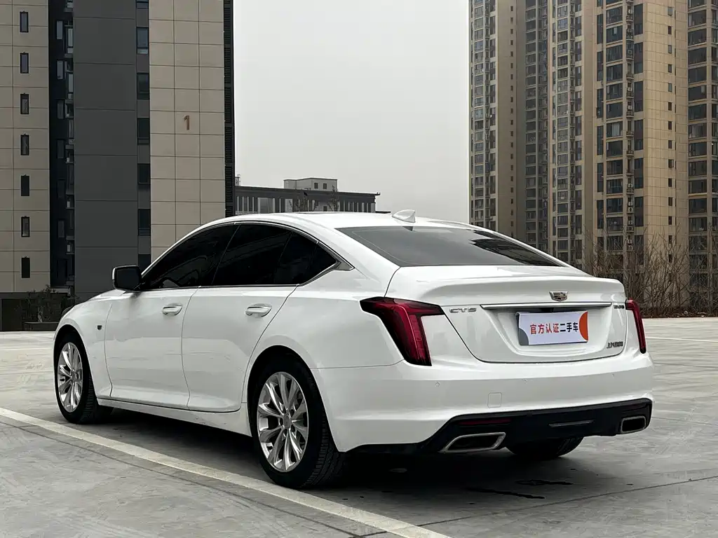 Cadillac CT5 — миниатюра 5