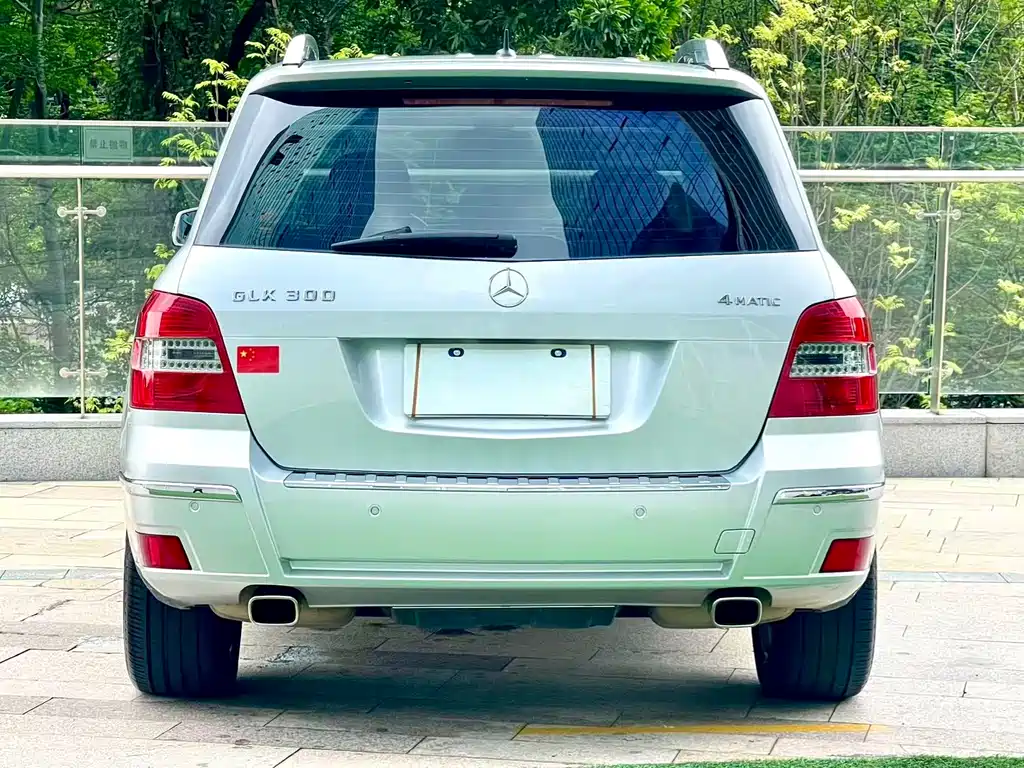 Mercedes-Benz GLK-Class (Import) — миниатюра 3