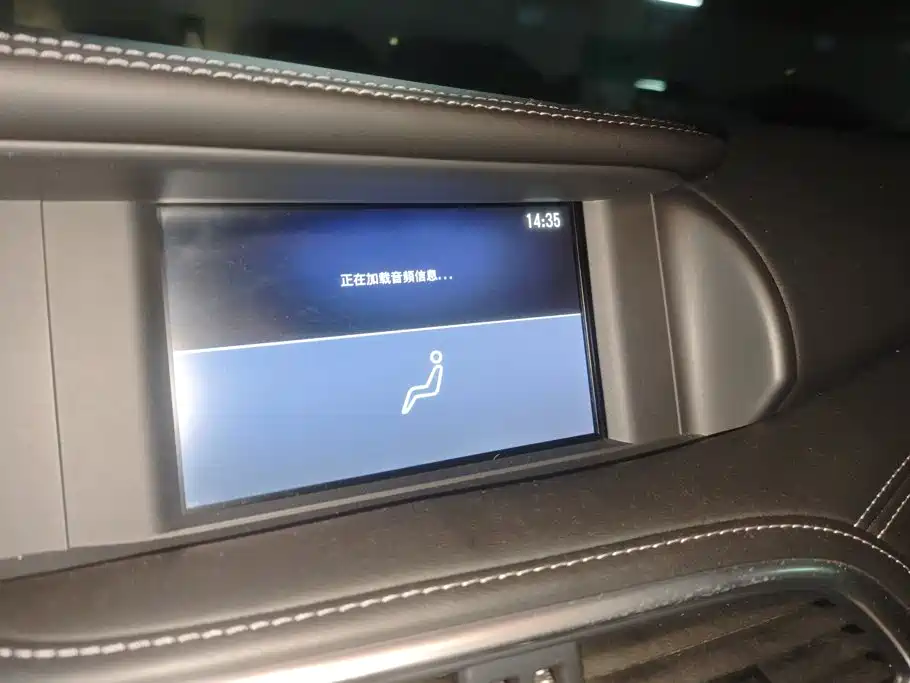 Infiniti QX30 — миниатюра 13
