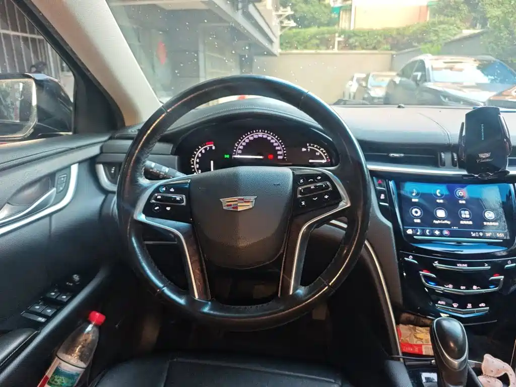 Cadillac XTS — миниатюра 3