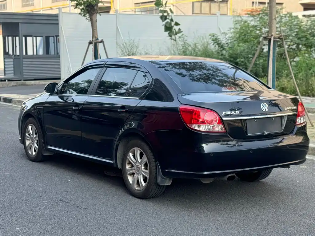 Volkswagen Lavida — миниатюра 7