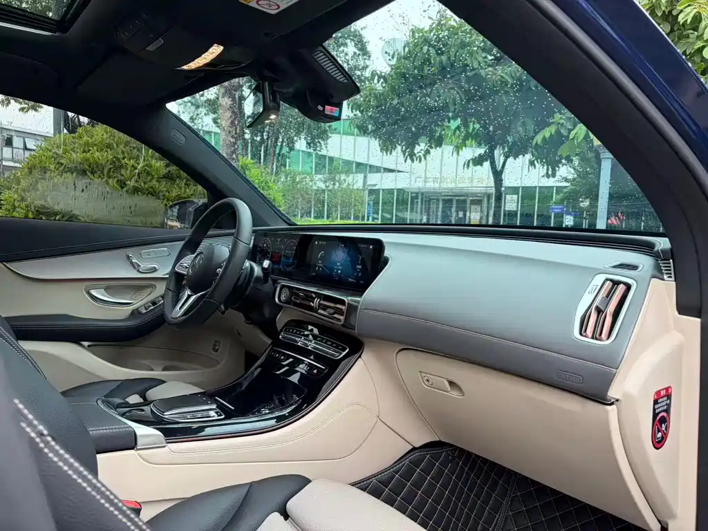 Mercedes-Benz EQC — миниатюра 15