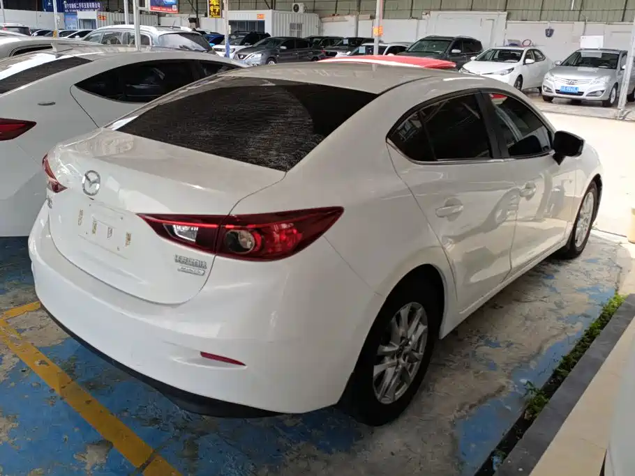 Mazda 3 Axela — миниатюра 3
