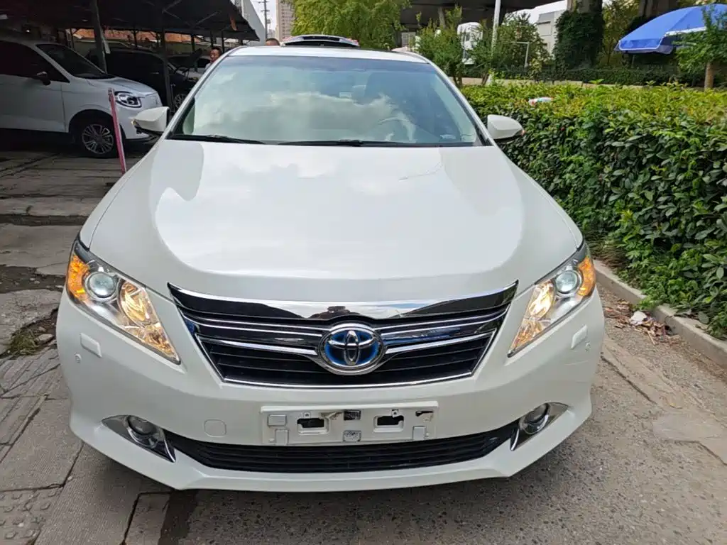Toyota Camry — миниатюра 3
